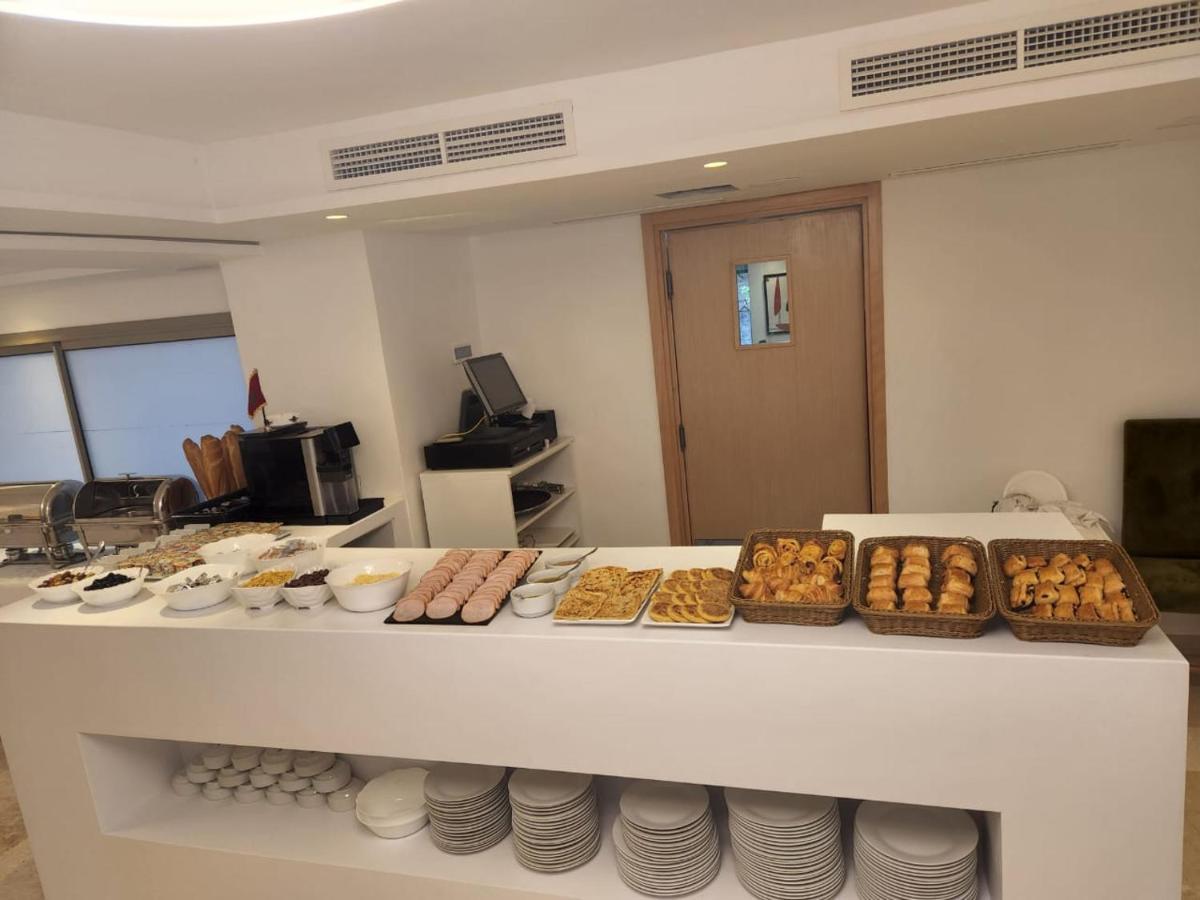 Fajr Hotel 乌季达 外观 照片