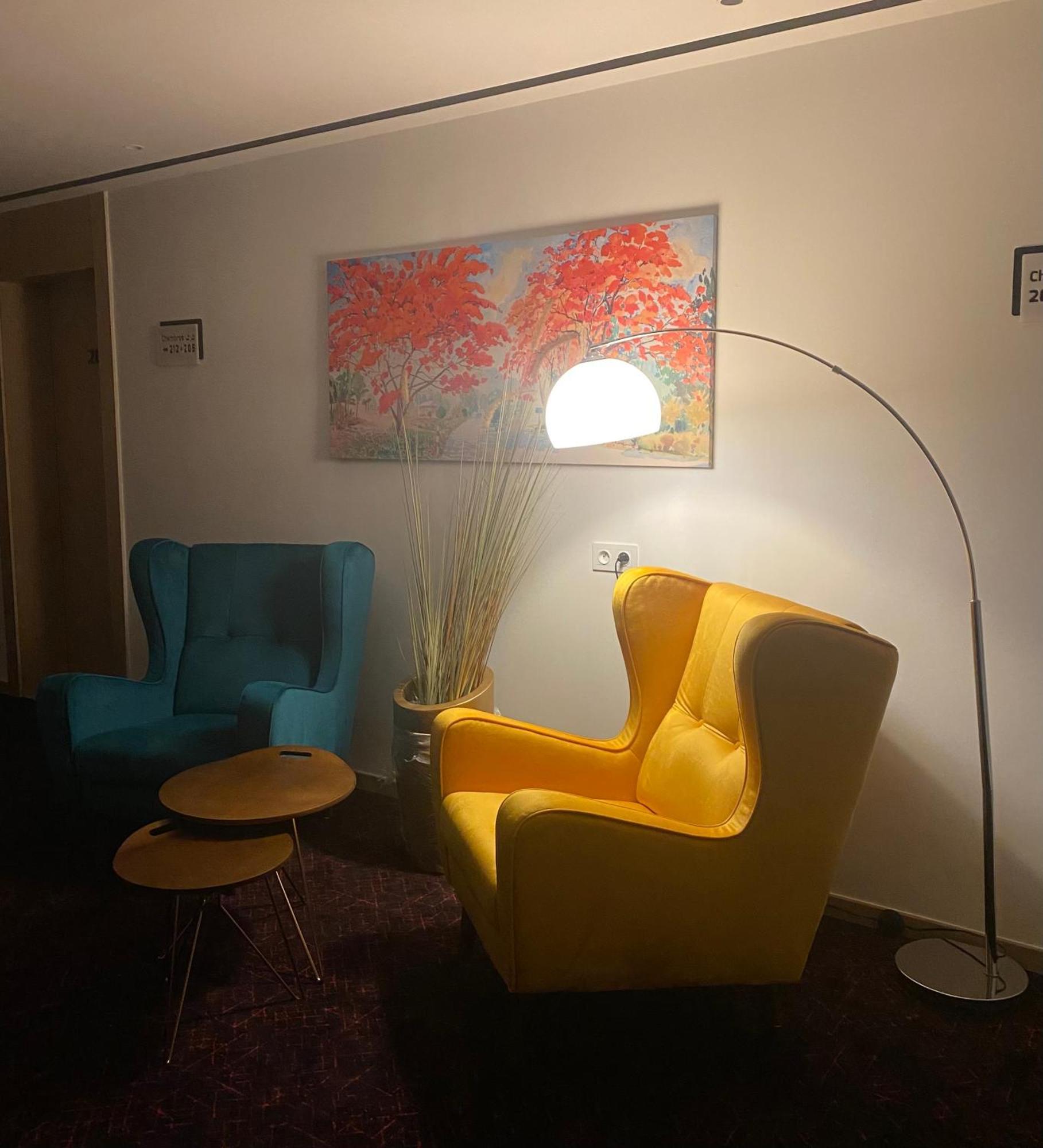 Fajr Hotel 乌季达 外观 照片