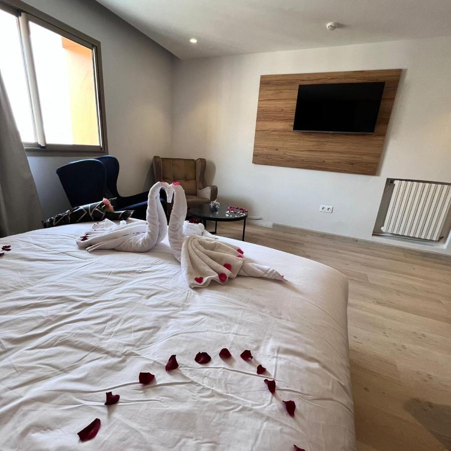 Fajr Hotel 乌季达 外观 照片