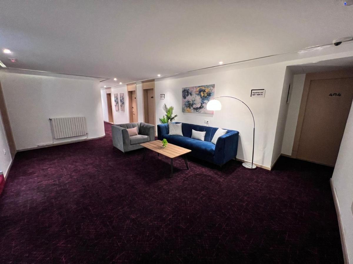 Fajr Hotel 乌季达 外观 照片